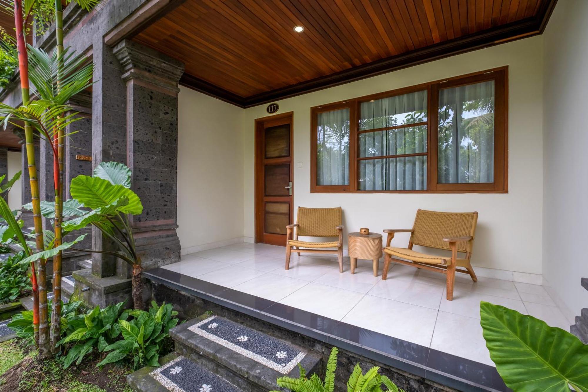 Bhuwana Ubud Hotel And Farming Exterior foto